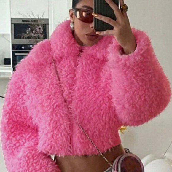 Pink Casual Women's Faux Fur Cropped Jacket - Picture 2 of 5